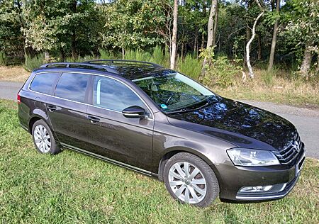 VW Passat Variant Volkswagen 2.0 TDI Comfortline BMT Varia...