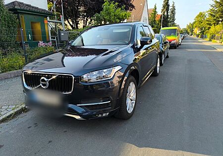 Volvo XC 90 XC90 D5 AWD Geartronic Momentum