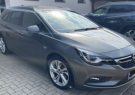 Opel Astra ST 1.6 Inno Leder,AHK,StHzg,Navi,Matrix