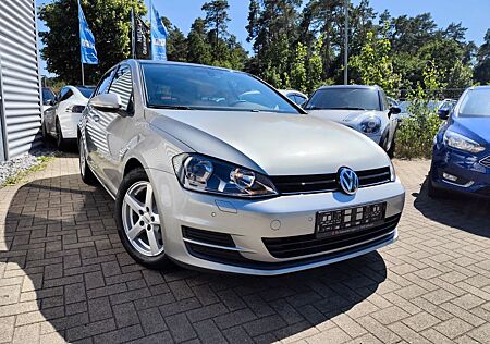 VW Golf Volkswagen VII Lim. 1.4/DSG/NAVI/Panorama/2Hand