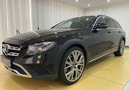 Mercedes-Benz E 220 d T All-Terrain 4x4 Airmatic/Pano/LED