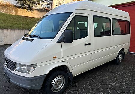 Mercedes-Benz Sprinter 9.Sitzer 1.Hand 125TKM Rarität