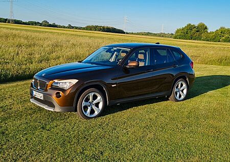 BMW X1 xDrive25i -