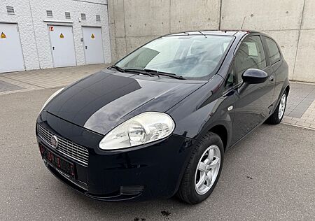 Fiat Grande Punto 1.2 8V Active TÜV Neu