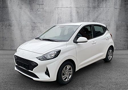 Hyundai i10 R.Cam/Bluetooth/Navi