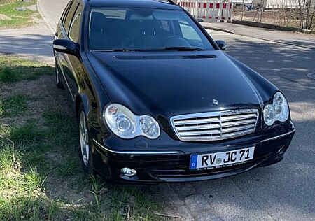 Mercedes-Benz C 220 CDI T Sport Edition TÜV 4/2027