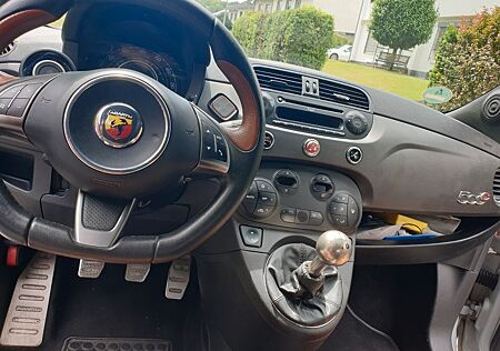 Abarth 500C 1.4 T-Jet 16V C -