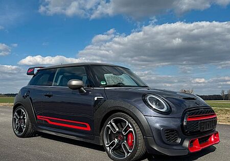 Mini John Cooper Works GP3 #2659/3000
