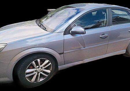 Opel Vectra 2.2 -