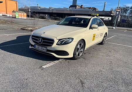 Mercedes-Benz E 200 d Autom. -
