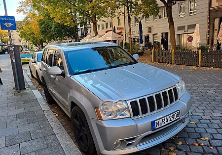 Jeep Grand Cherokee SRT8 6.1l v8 Motor Revision