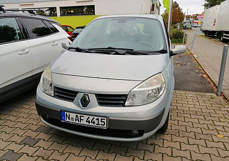Renault Scenic Confort Dynamique 2.0 16V Confort Dyn...