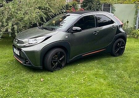 Toyota Aygo (X) Aygo (X) 1.0-l-VVT-i S-CVT Limited Air Limit...
