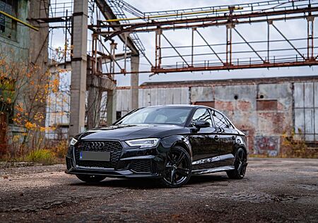 Audi RS3 2.5 TFSI S tronic quattro -