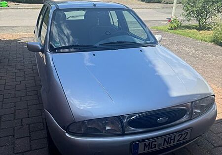 Ford Fiesta 1.25 Ghia Ghia