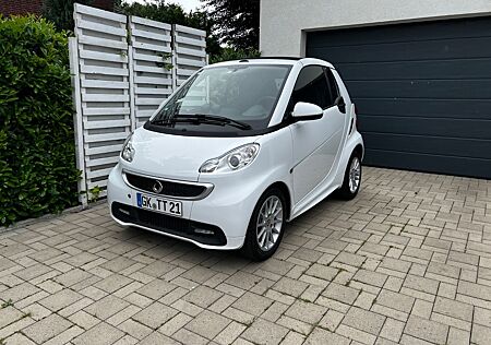 Smart ForTwo cabrio 1.0 62kW passion