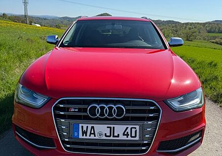 Audi S4 3.0 TFSI S tronic quattro Avant -