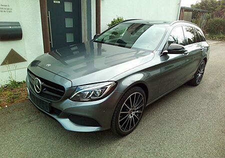 Mercedes-Benz C 220 T d 4Matic AMG Avantg Standheizung Volled