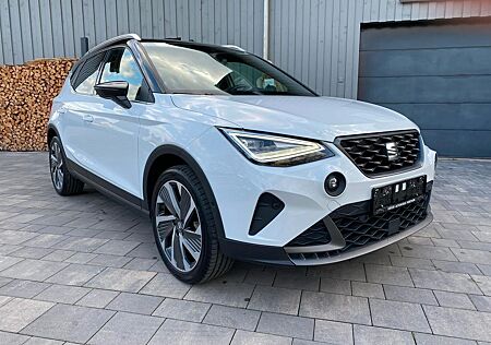 Seat Arona FR 1,5 TSI DSG AHK Virtuell Nav Kam LED