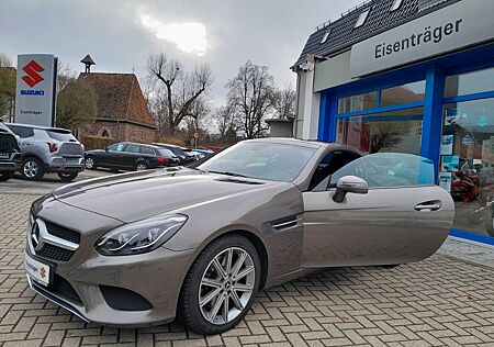 Mercedes-Benz SLC 200