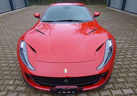 Ferrari 812 6.5 V12 Superfast DCT F1,Carbon Bremsen