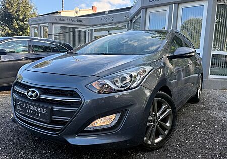 Hyundai i30 *cw*Blue*Passion*XENON*AUTOMATIK*SHZ*MULTI*