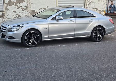 Mercedes-Benz CLS 350 BlueEFFICIENCY -