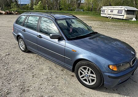 BMW 318i touring -