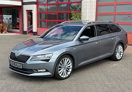 Skoda Superb COMBI L&K, LEDER, AHK, ACC
