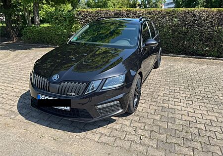 Skoda Octavia 2.0 TDI DSG 4x4 RS Combi Zahnriehmen neu