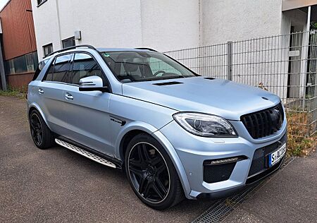 Mercedes-Benz ML 500 4MATIC -