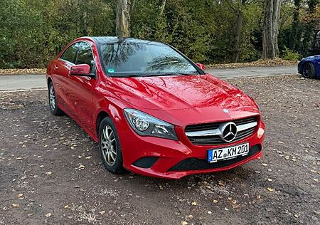 Mercedes-Benz CLA 200 AMG Line AMG Line