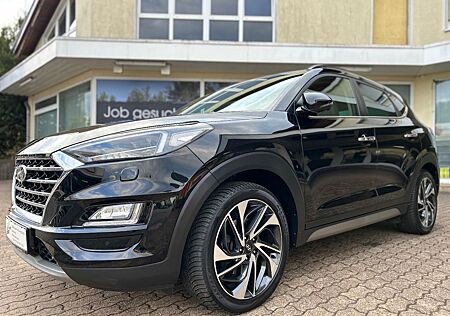 Hyundai Tucson 1,6 Ltr. Aut. Premium Navi LED Leder Pano