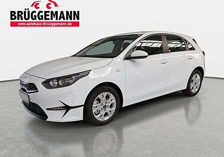 Kia Cee'd CEED 1.5 T-GDI DCT7 VISION MJ25 KOMFORT+ SITZH.