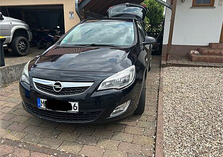 Opel Astra Sports Tourer 1.4 Turbo Sport 103kW Sport