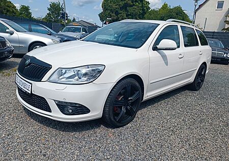 Skoda Octavia Combi RS DSG Navi Xenon Leder Amundsen+