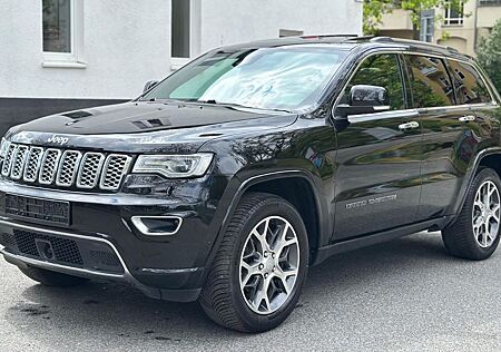 Jeep Grand Cherokee 3.0 CRD Overland SHZ*SB*CAM*LEDER