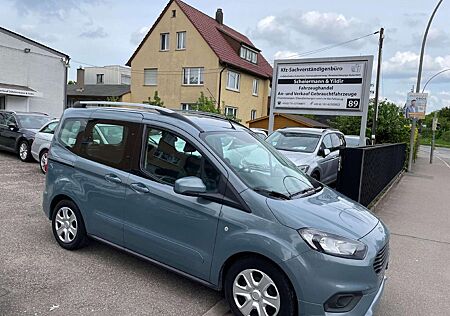 Ford Tourneo Courier Klima Parktronik Tempomat Sitzhe
