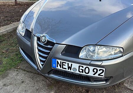 Alfa Romeo GT 1.9 JTDM 16V Progression Progression