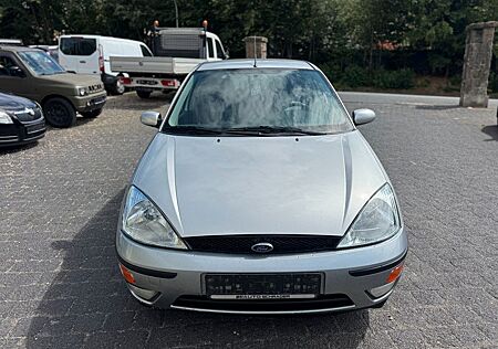 Ford Focus 1.6 Futura Autom.*KLIMA*