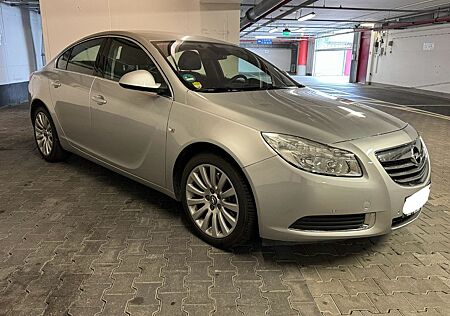 Opel Insignia 2.0 Turbo Cosmo AUT.1HAND~WENIGKM~NAVI~