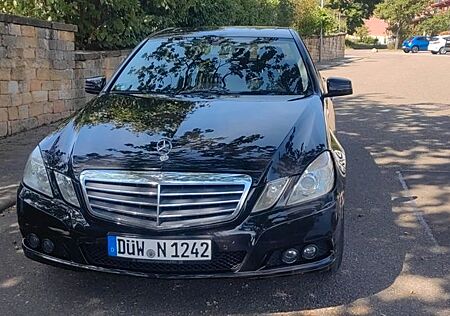 Mercedes-Benz E 200 CDI BlueEFFICIENCY -