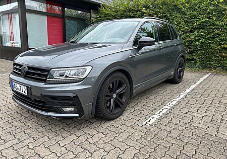 VW Tiguan Volkswagen 2.0 TSI DSG 4MOTION R-Line Black Paket