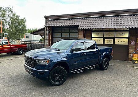 Dodge RAM V8 5.7*OFFROAD*LIFT*4X4*NAVI*AHK*LEDER*GARANTIE