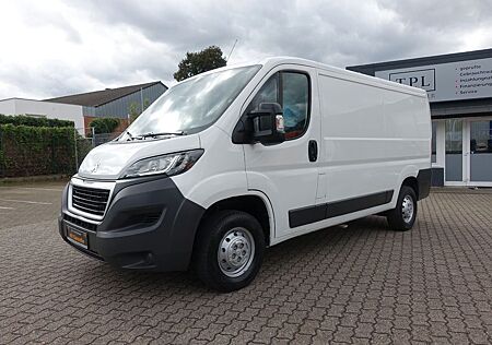 Peugeot Boxer 335 2.2 L2H1 Kasten*Klima*AHK*Navi*Rkamera