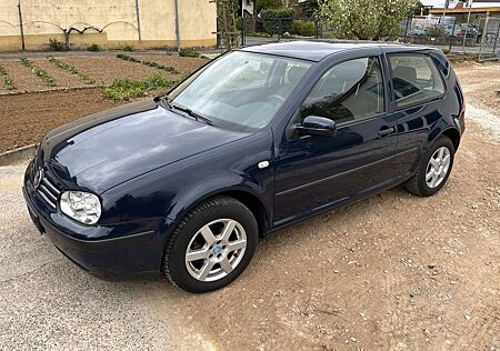 VW Golf Volkswagen 1.4 TOP Zustand Original