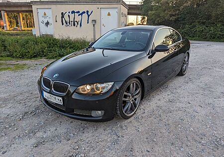 BMW 335 i Coupé - Leder*Xenon*Klima