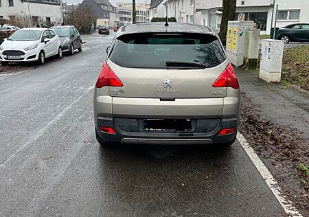 Peugeot 3008 Allure HDi FAP 160 Automatik 200 PS
