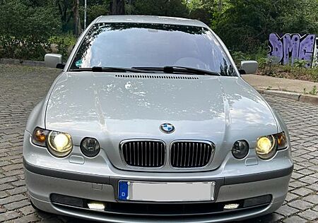 BMW 325ti Compact -