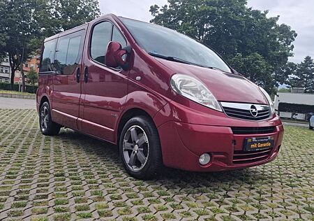 Opel Vivaro Tour Cosmo,7xSitze,Standheizung/2,5 CDTI